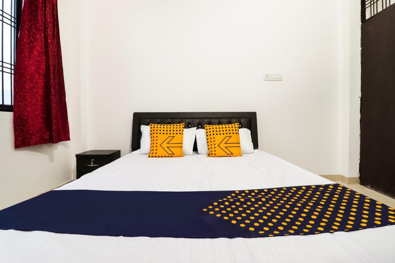 Spot On Indra Palace Bijnaur Екстериор снимка